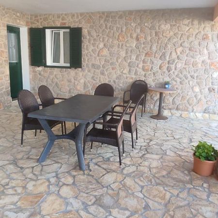Apartmani Antonio Veli Losinj Phòng bức ảnh